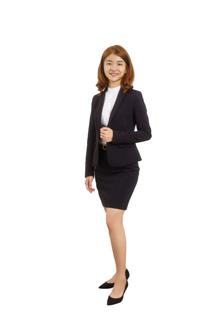 Kelly–full-body-web